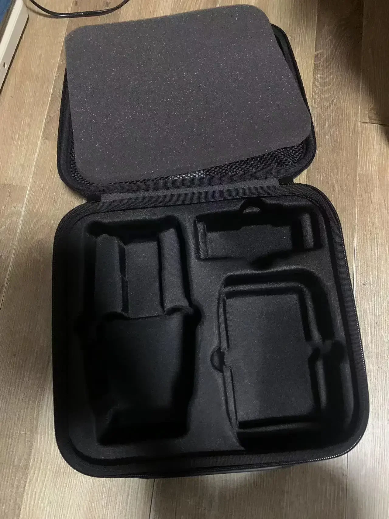 Ударопрочный прочный кейс для  – обзор и цена Drone Battery Bag